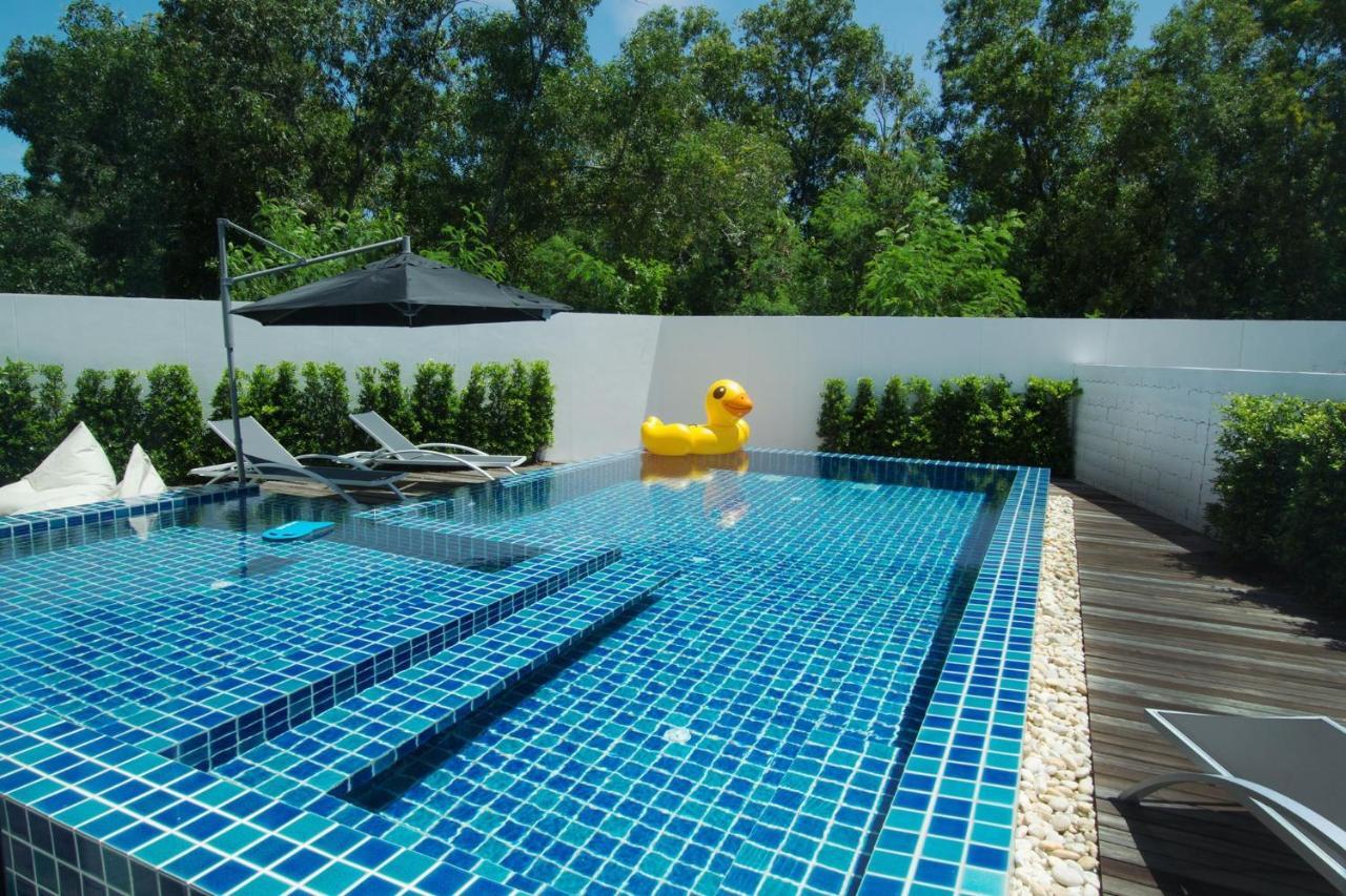 Happy Family Villa Phuket Eksteriør billede